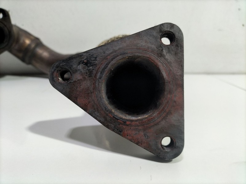 Recambio de colector escape para mercedes-benz clase r (w251) 3.0 cdi cat referencia OEM IAM A6421420002  