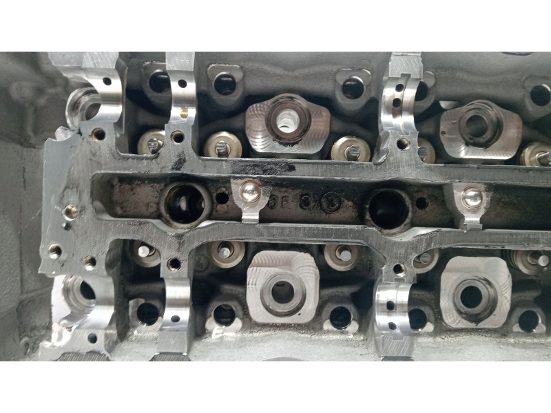 Recambio de culata para mercedes-benz clase c (w204) c 300 cdi 4-matic (204.092) referencia OEM IAM R6420163501  