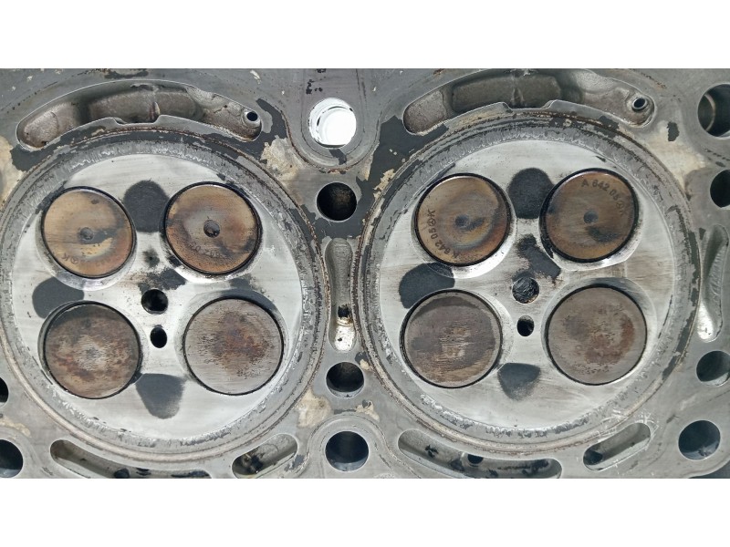 Recambio de culata para mercedes-benz clase c (w204) c 300 cdi 4-matic (204.092) referencia OEM IAM R6420163501  