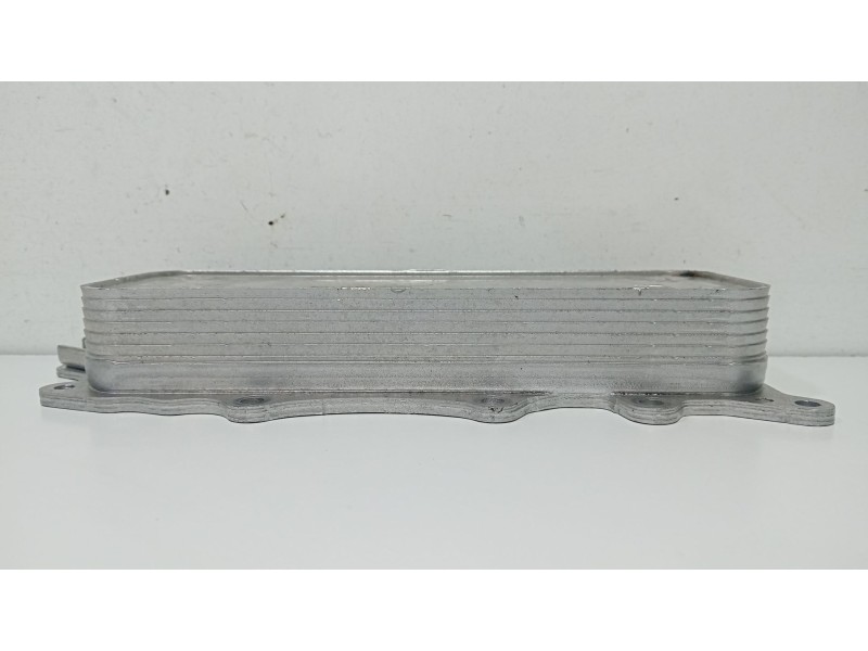 Recambio de enfriador aceite motor para mercedes-benz clase r (w251) 320 cdi l (251.122) referencia OEM IAM 6421800165  