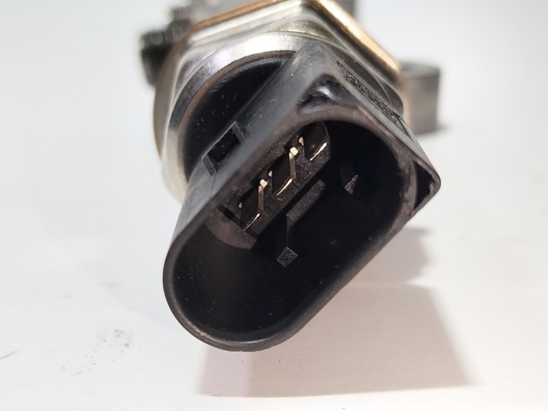 Recambio de rampa inyectora para mercedes-benz clase c (w204) c 220 cdi (204.002) referencia OEM IAM A6510700495  