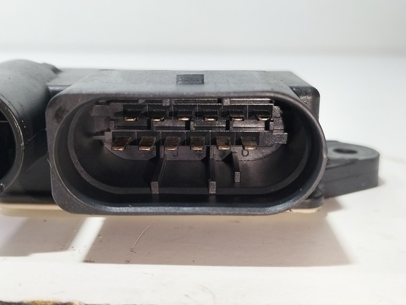 Recambio de caja precalentamiento para mercedes-benz clase s (w221) berlina 320 / 350 cdi (221.022) referencia OEM IAM A64290058