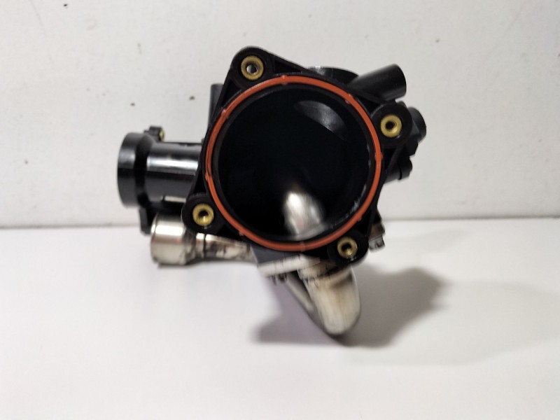 Recambio de tubo para mercedes-benz clase r (w251) 3.0 cdi cat referencia OEM IAM A6420901037  