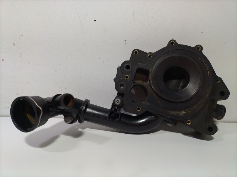 Recambio de bomba agua para mercedes-benz clase c (w204) c 220 cdi (204.008) referencia OEM IAM A6512006301  