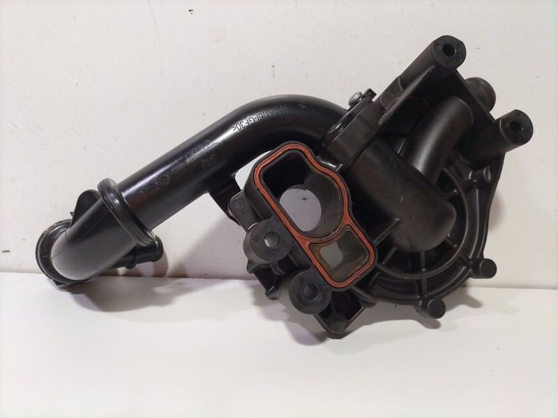 Recambio de bomba agua para mercedes-benz clase c (w204) c 220 cdi (204.008) referencia OEM IAM A6512006301  