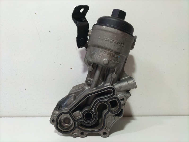 Recambio de soporte filtro aceite para citroën c4 cactus 1.5 bluehdi 100 referencia OEM IAM 9823532380  