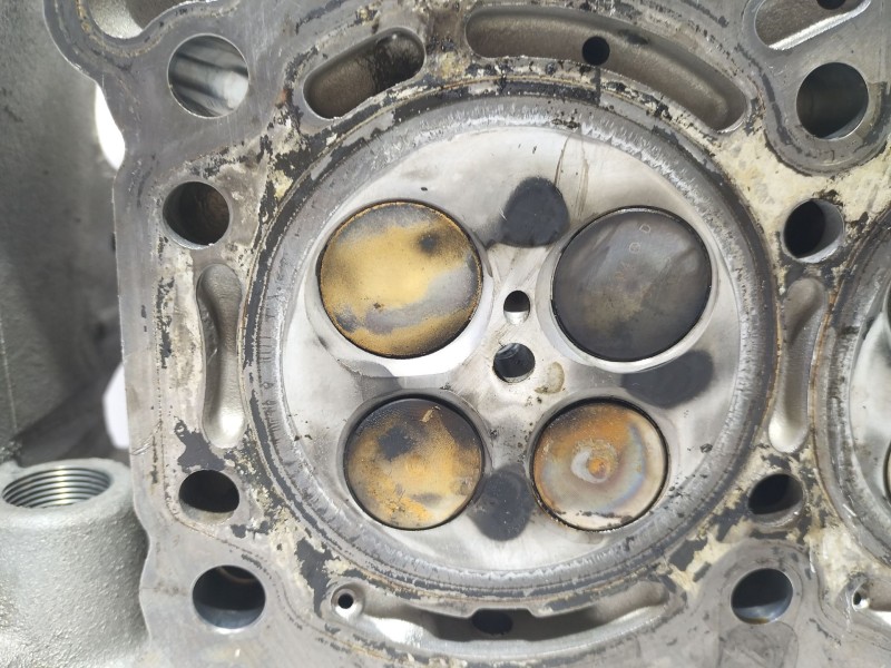 Recambio de culata para mercedes-benz clase e (w211) e 320 cdi (211.026) referencia OEM IAM A6420107420  