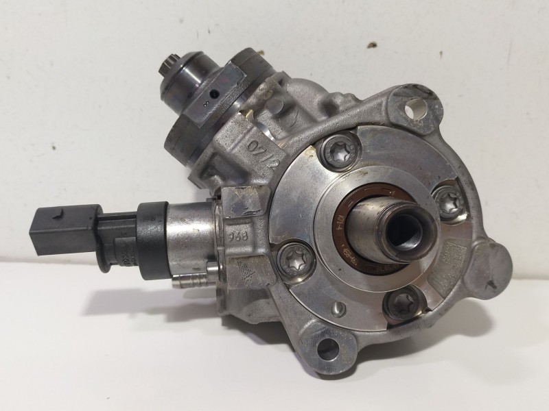 Recambio de bomba inyeccion para bmw serie 3 berlina (e90) 320d referencia OEM IAM 0445010506  