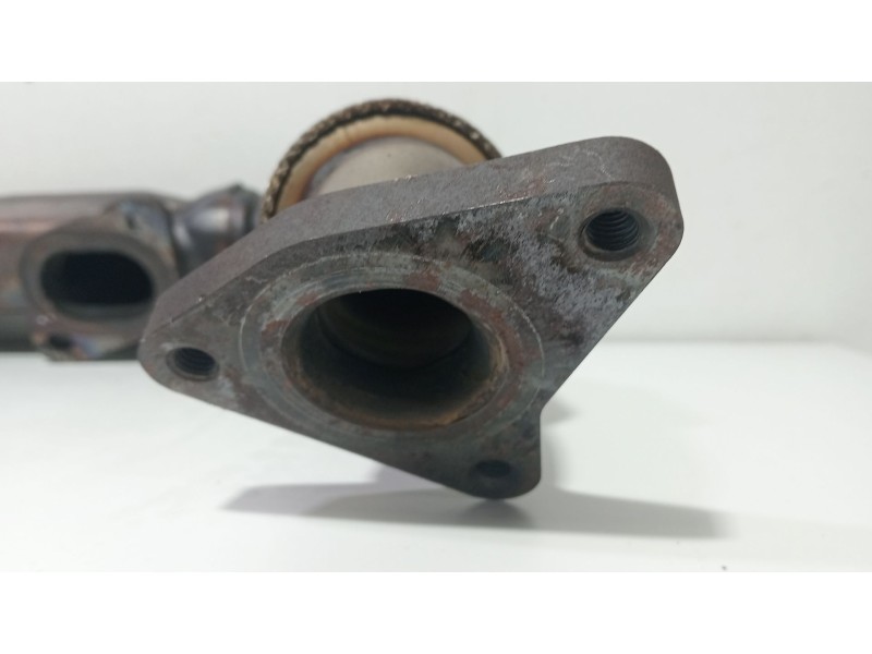 Recambio de colector escape para mercedes-benz clase c (w204) c 320 cdi (204.022) referencia OEM IAM A6421400761  