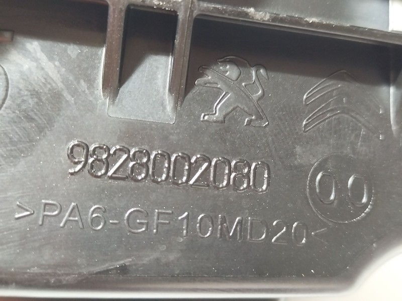 Recambio de caja filtro aire para citroën c4 iii (ba_, bb_, bc_) 1.5 bluehdi 130 (bbyhzb) referencia OEM IAM 9828002080  