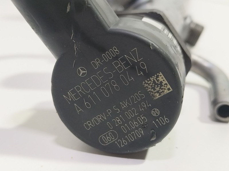 Recambio de rampa inyectora para mercedes-benz clase e (w211) e 320 (211.065) referencia OEM IAM A6420700495  