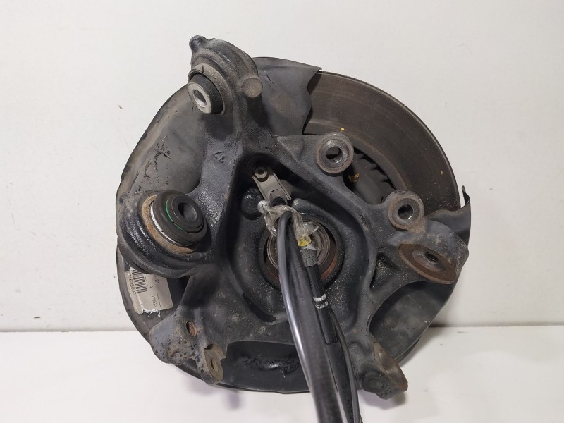 Recambio de mangueta trasera derecha para bmw 3 (f30, f80) 318 d referencia OEM IAM 000001979801  