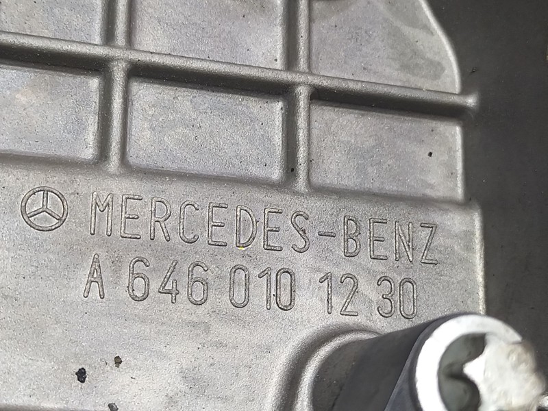 Recambio de tapa balancines para mercedes-benz sprinter 02.00  caja cerrada 213 cdi (901.6/902.661-662) referencia OEM IAM A6460