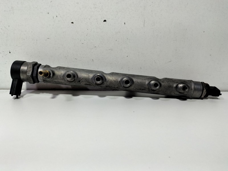 Recambio de rampa inyectora para renault laguna iii (bt0/1) 2.0 dci (bt07, bt0j, bt14, bt1a, bt1s) referencia OEM IAM 0445214155