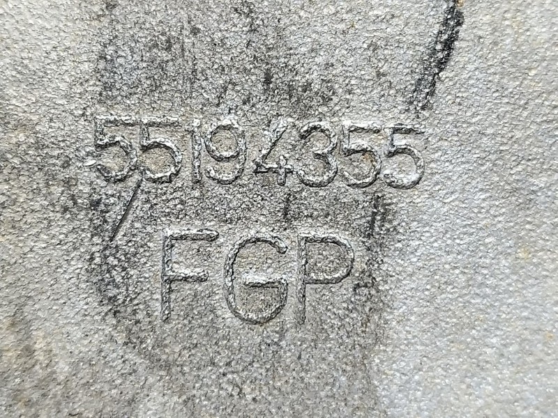 Recambio de carter para opel zafira b 1.9 cdti referencia OEM IAM 55194355  