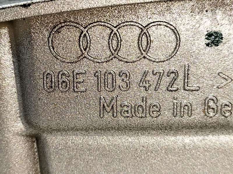 Recambio de tapa balancines para audi a6 allroad c6 (4fh) 3.2 fsi quattro referencia OEM IAM 06E103472L  