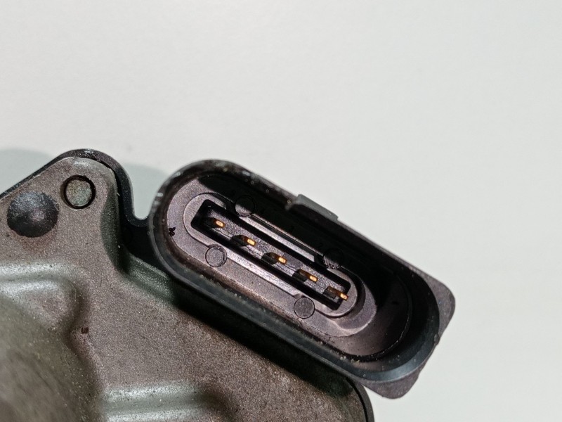 Recambio de caja mariposa para seat ibiza (6j5) stylance / style referencia OEM IAM 03L128063K  