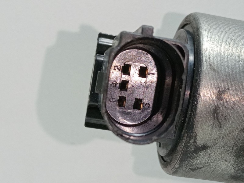 Recambio de valvula egr para renault scenic ii 1.9 dci diesel referencia OEM IAM 70007504  