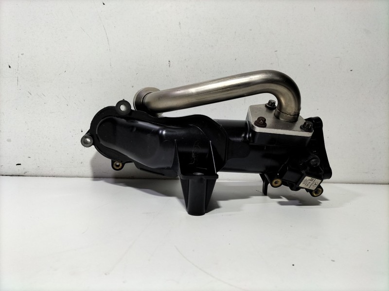 Recambio de tubo para mercedes-benz clase r (w251) 3.0 cdi cat referencia OEM IAM A6420901037  