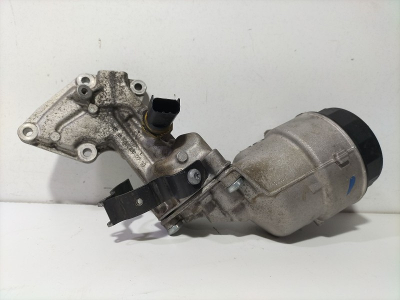 Recambio de soporte filtro aceite para mercedes-benz clase c (w204) c 320 cdi (204.022) referencia OEM IAM A6421800710  