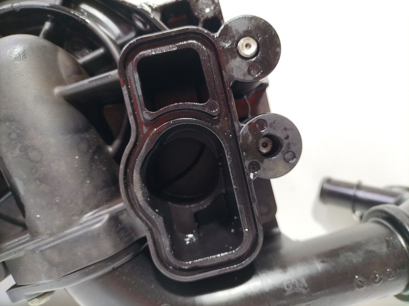 Recambio de bomba agua para mercedes-benz clase c (w204) c 220 cdi (204.008) referencia OEM IAM A6512006301  