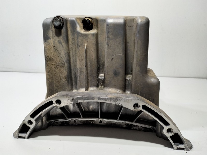 Recambio de carter para jeep grand cherokee iii (wh, wk) 3.0 crd 4x4 referencia OEM IAM A6420141402  