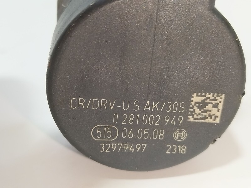 Recambio de rampa inyectora para bmw serie 3 berlina (e90) 320d referencia OEM IAM 0445214183  