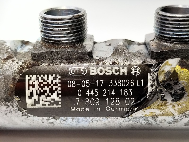 Recambio de rampa inyectora para bmw serie 3 berlina (e90) 320d referencia OEM IAM 0445214183  