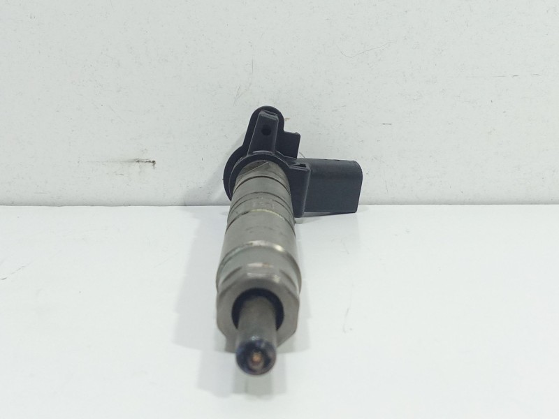 Recambio de inyector para bmw serie 3 berlina (e90) 320d referencia OEM IAM 779787705  