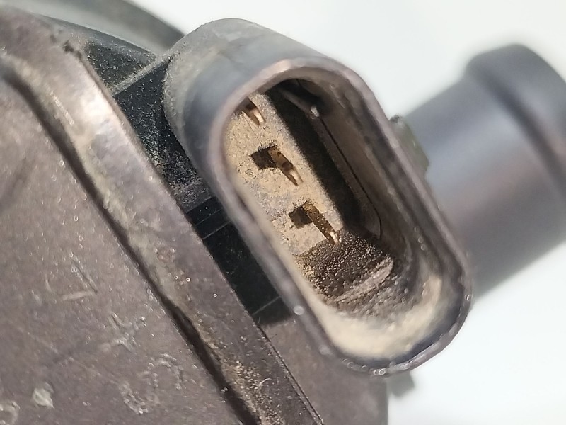 Recambio de bomba agua para audi a1 (8x1, 8xk) 1.4 tdi referencia OEM IAM 0392023209  