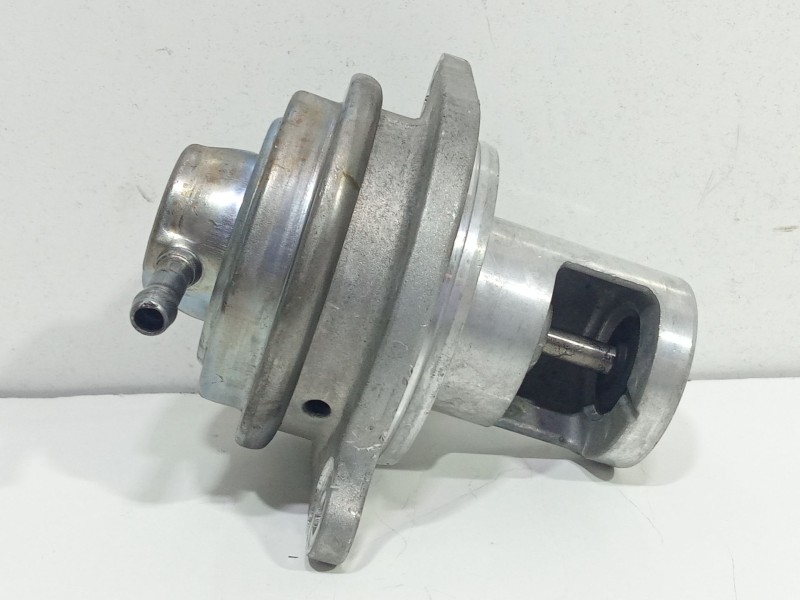 Recambio de valvula egr para mercedes-benz clase a (w169) a 180 cdi (169.007) referencia OEM IAM A6401401360  