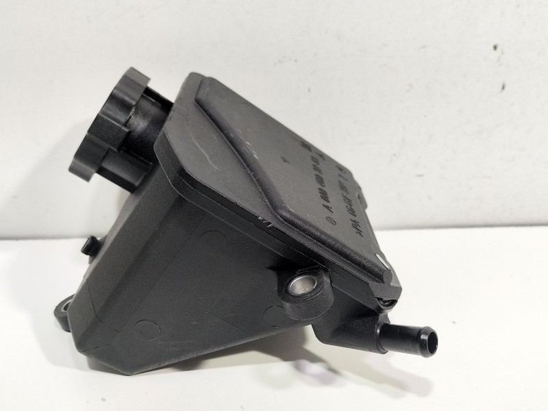 Recambio de deposito servo para mercedes-benz clase e (w211) e 320 cdi (211.026) referencia OEM IAM A0004602283  
