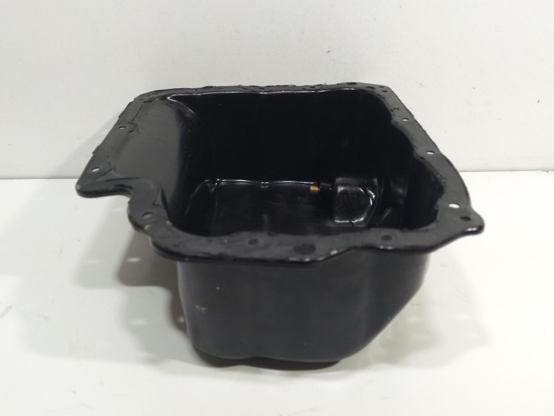 Recambio de carter para mercedes-benz clase e (w212) e 300 cdi (212.020) referencia OEM IAM A6420100728  