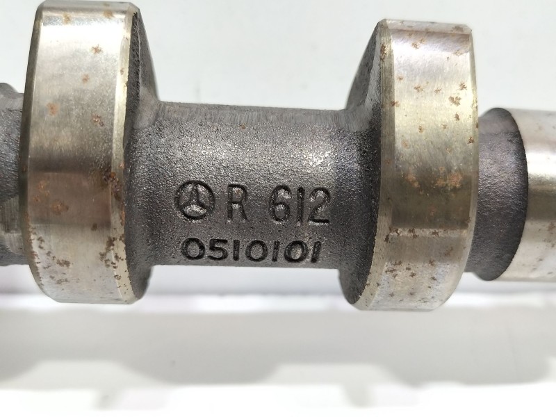 Recambio de arbol de levas para ssangyong kyron 2.7 xdi 4x4 referencia OEM IAM R6120510101  