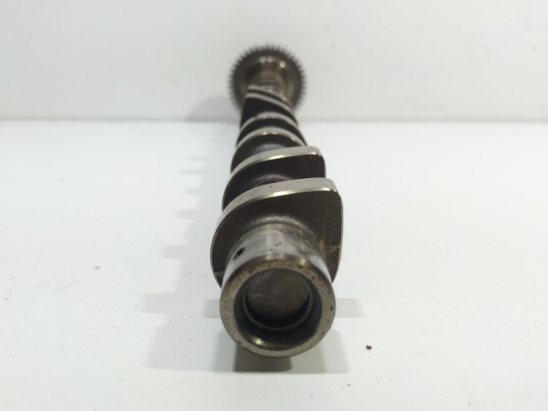 Recambio de arbol de levas para ssangyong kyron 2.7 xdi 4x4 referencia OEM IAM R6120510101  
