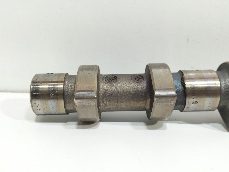 Recambio de arbol de levas para ssangyong kyron 2.7 xdi 4x4 referencia OEM IAM R6120510101  