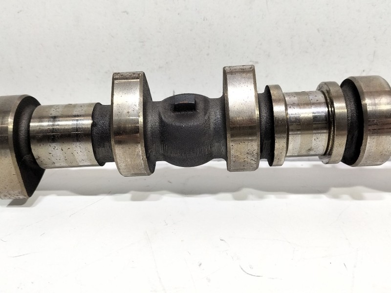 Recambio de arbol de levas para ssangyong kyron 2.7 xdi 4x4 referencia OEM IAM R6120510101  