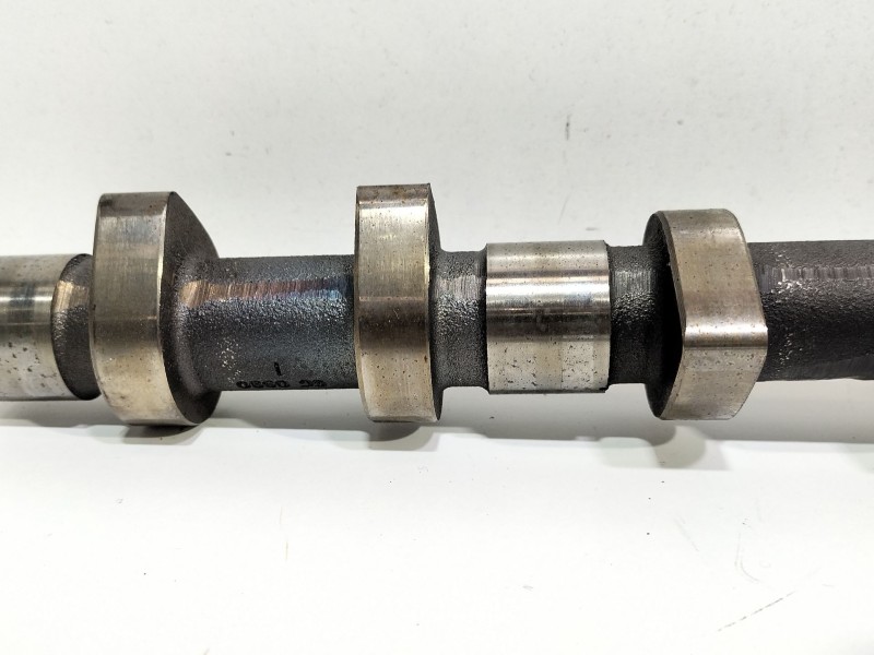 Recambio de arbol de levas para ssangyong kyron 2.7 xdi 4x4 referencia OEM IAM R6120510101  