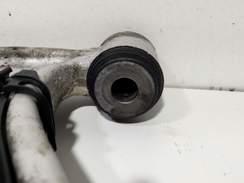 Recambio de brazo suspension inferior delantero izquierdo para mercedes-benz clase b sports tourer (w246, w242) b 180 cdi (246.2