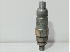 Recambio de inyector para nissan terrano (wd21) 2.7 td referencia OEM IAM 710721  