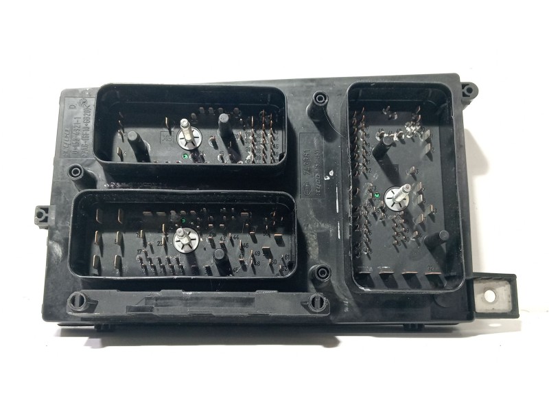 Recambio de caja reles / fusibles para opel astra h (a04) 1.6 (l48) referencia OEM IAM 015349211  