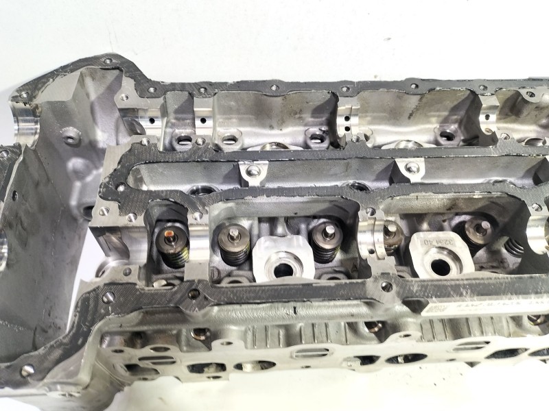 Recambio de culata para mercedes-benz clase c (w204) c 300 cdi 4-matic (204.092) referencia OEM IAM A6420104206  