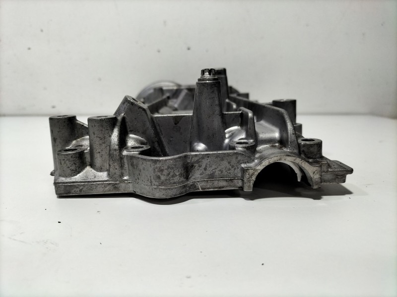 Recambio de tapa balancines para mercedes-benz clase e (w211) e 320 cdi (211.026) referencia OEM IAM A6420101230  