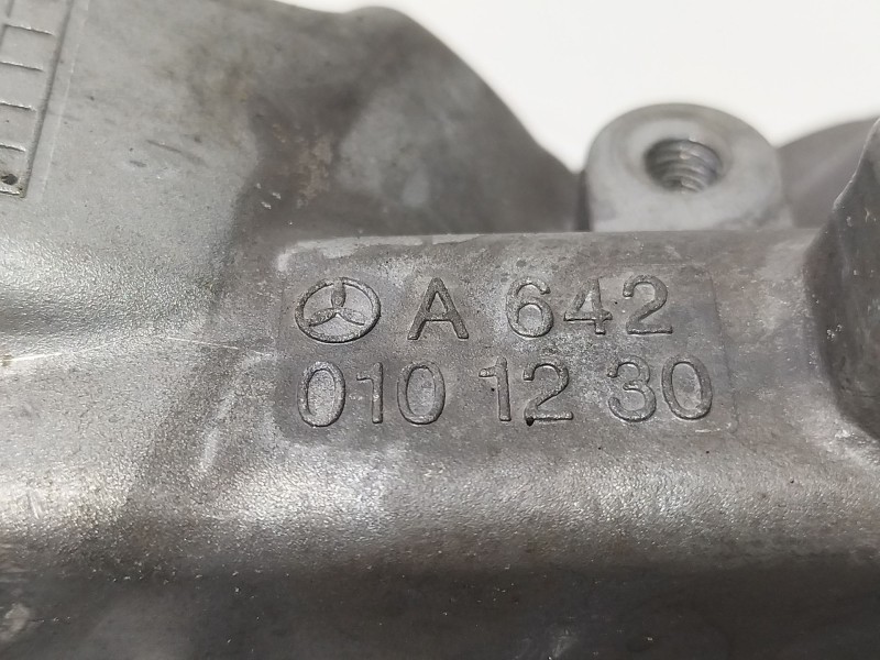 Recambio de tapa balancines para mercedes-benz clase e (w211) e 320 cdi (211.026) referencia OEM IAM A6420101230  