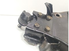 Recambio de brazo suspension inferior delantero izquierdo para nissan terrano ii (r20) 2.7 tdi 4wd referencia OEM IAM TERRANO II 2