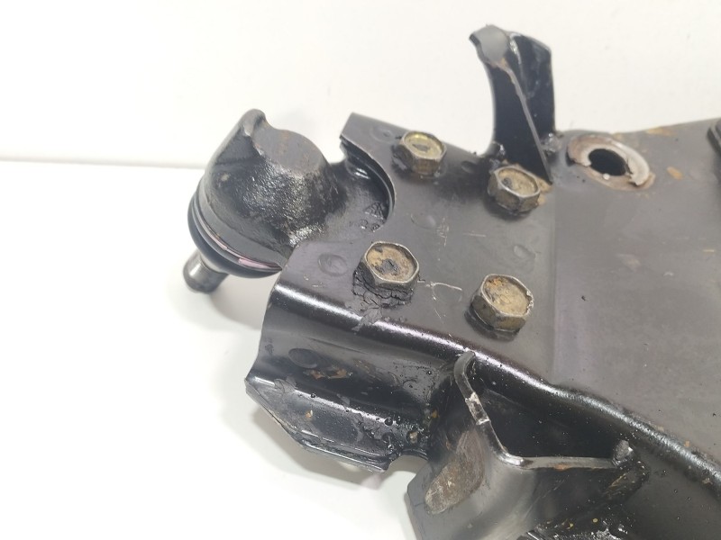 Recambio de brazo suspension inferior delantero izquierdo para nissan terrano ii (r20) 2.7 tdi 4wd referencia OEM IAM TERRANO II