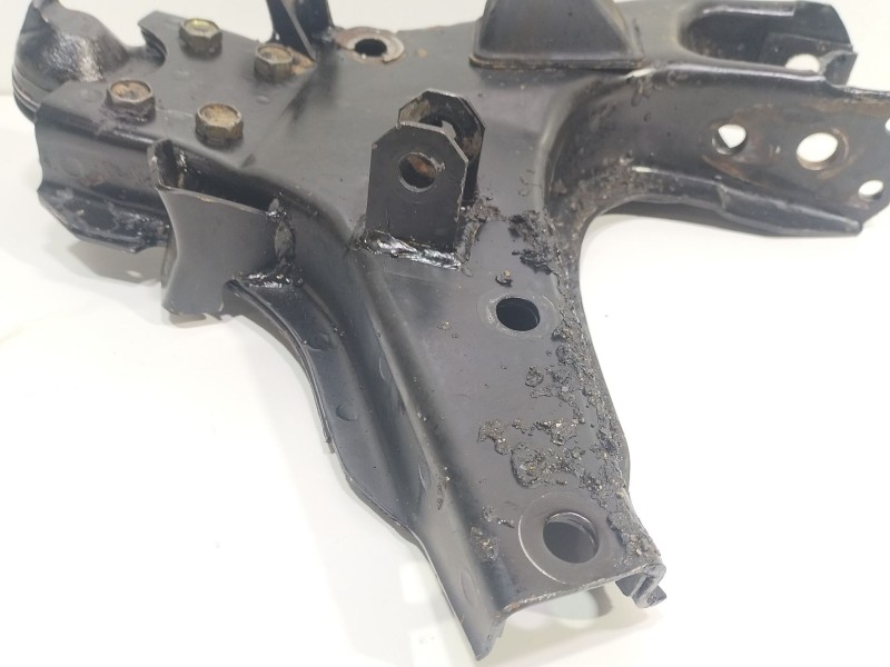 Recambio de brazo suspension inferior delantero izquierdo para nissan terrano ii (r20) 2.7 tdi 4wd referencia OEM IAM TERRANO II