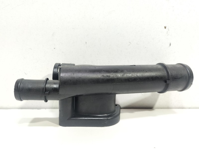 Recambio de termostato para audi a3 (8p1) 2.0 tdi referencia OEM IAM 038121132  