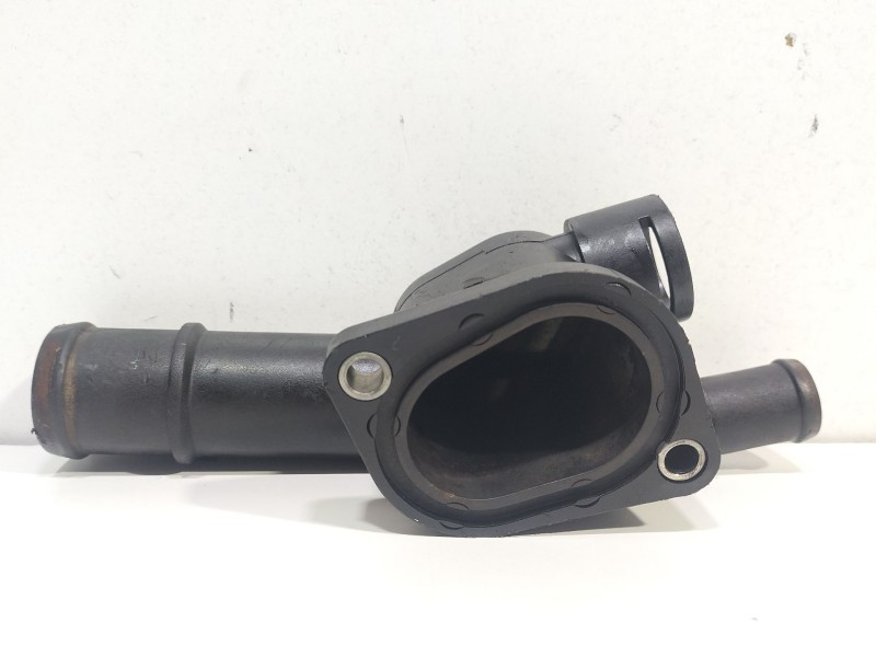 Recambio de termostato para audi a3 (8p1) 2.0 tdi referencia OEM IAM 038121132  