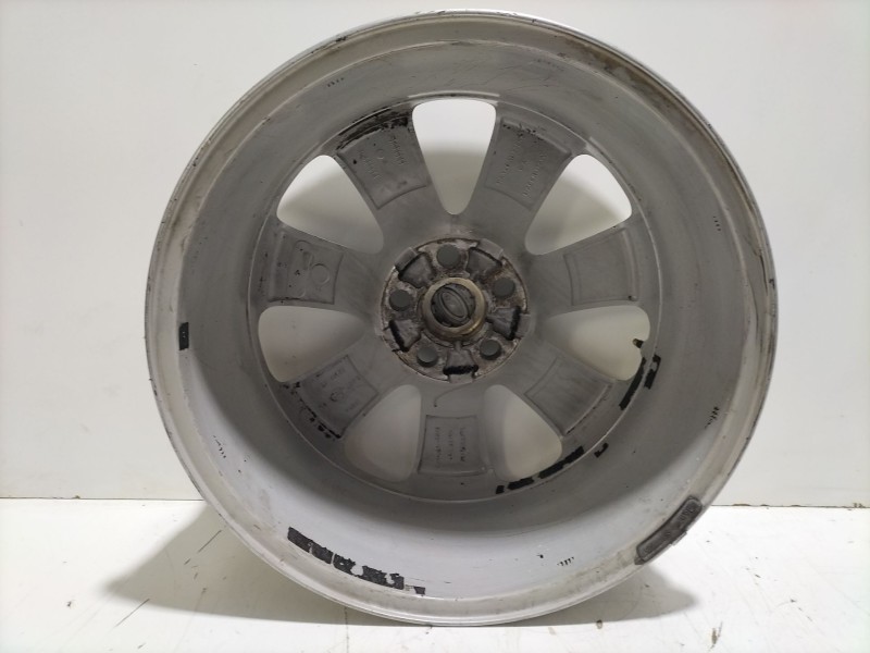 Recambio de llanta para land rover discovery 4 3.0 td v6 cat referencia OEM IAM DH221007AAW  